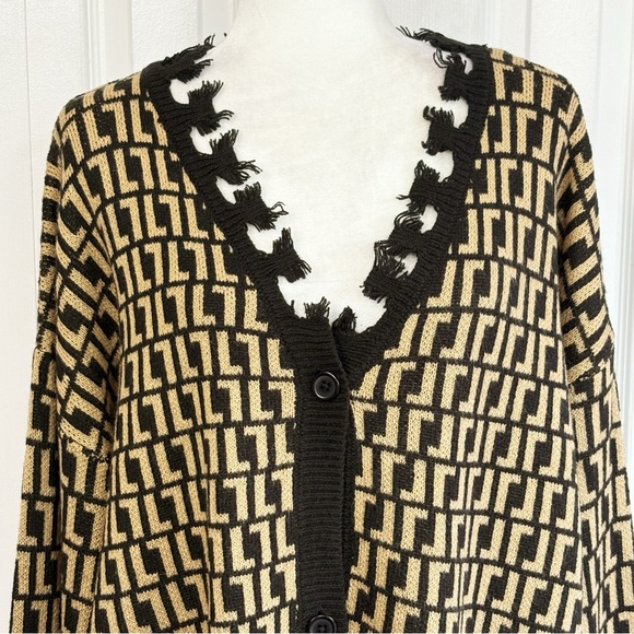 NWT Trendy Threads Tan & Black Distressed Grunge Knit Sweater 3X - Picture 2 of 16